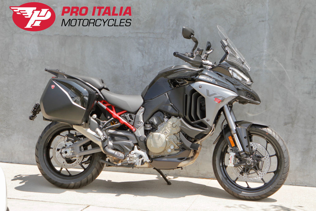 2026 Ducati Multistrada V4 S Travel & Radar Thrilling Black V4 S in Glendale, CA