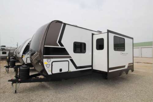 2027 Keystone Bullet Crossfire 2290BH in hermitage MO