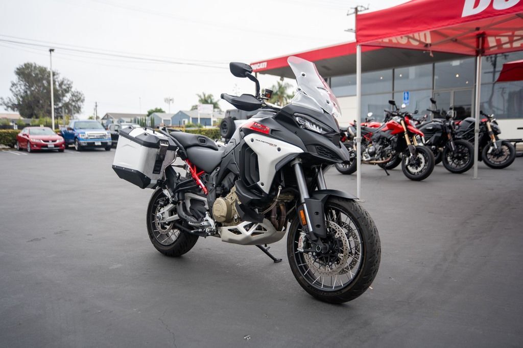 2025 Ducati Multistrada V4 Rally Brushed Aluminium & Matt Black V4 RALLY in Costa Mesa, CA