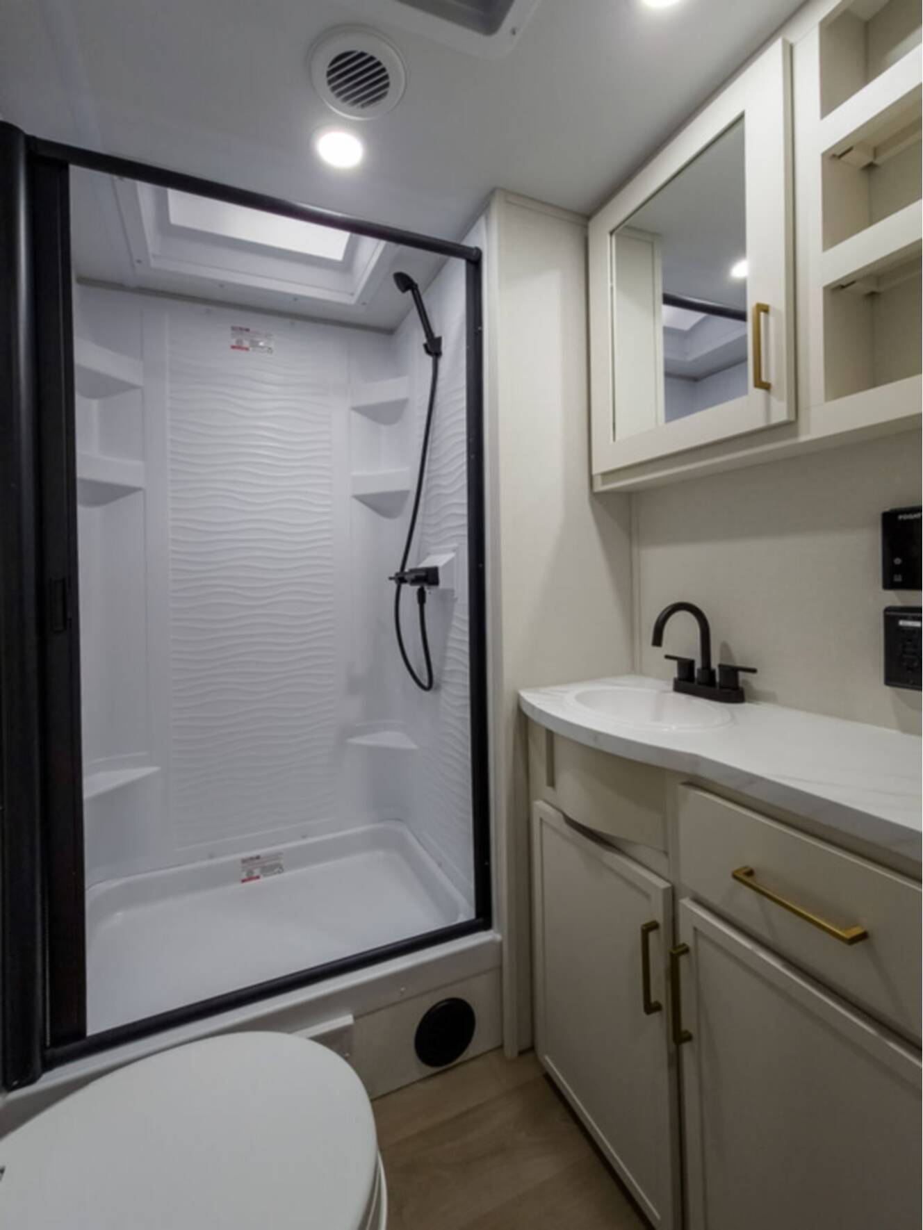A photo of this 2026 Grand Design Transcend 285RKT