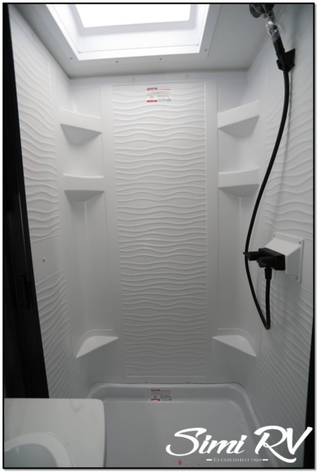 A photo of this 2026 Grand Design Transcend 335BHT