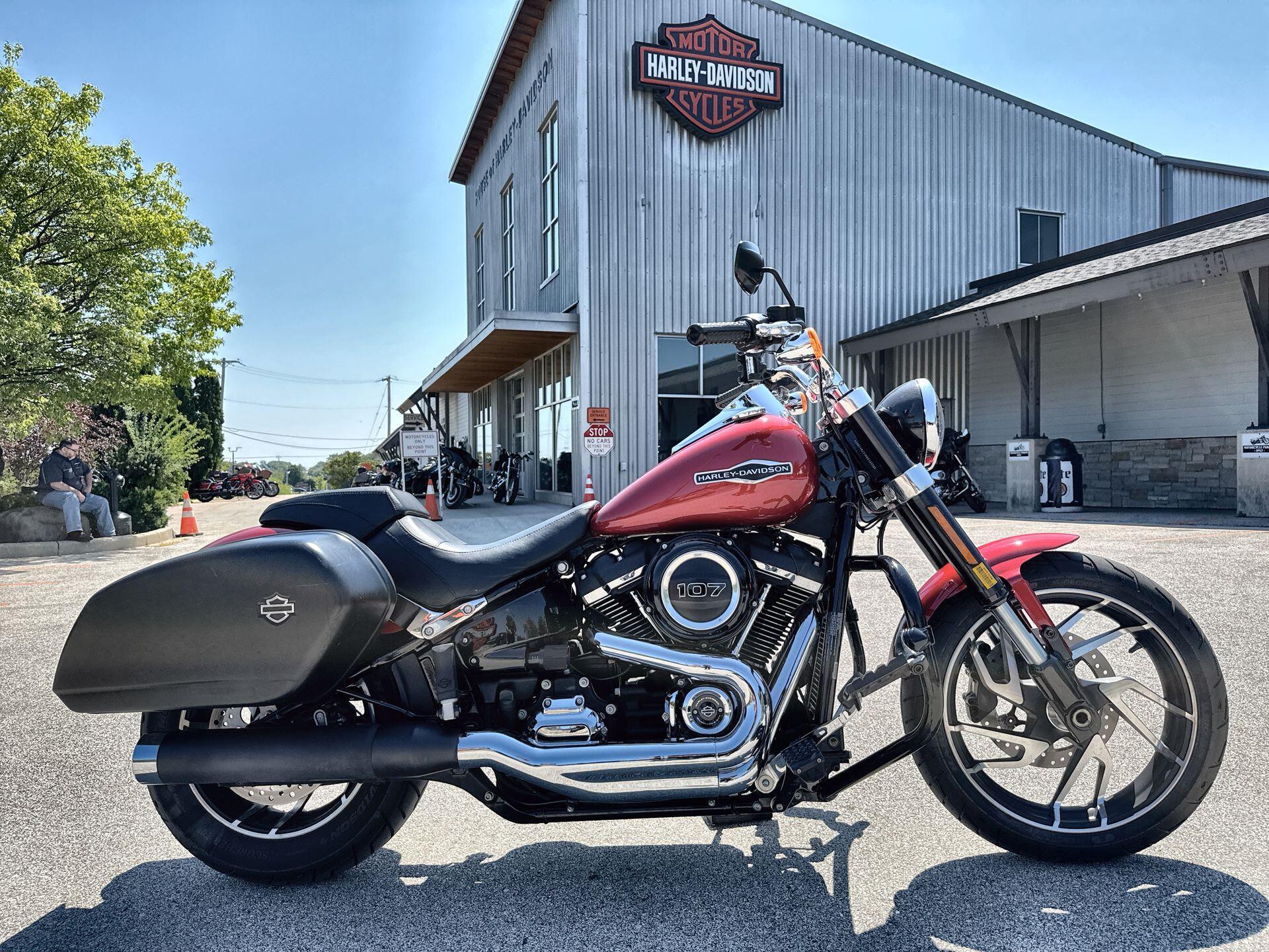 2019 Harley-Davidson Sport Glide in Milwaukee, WI