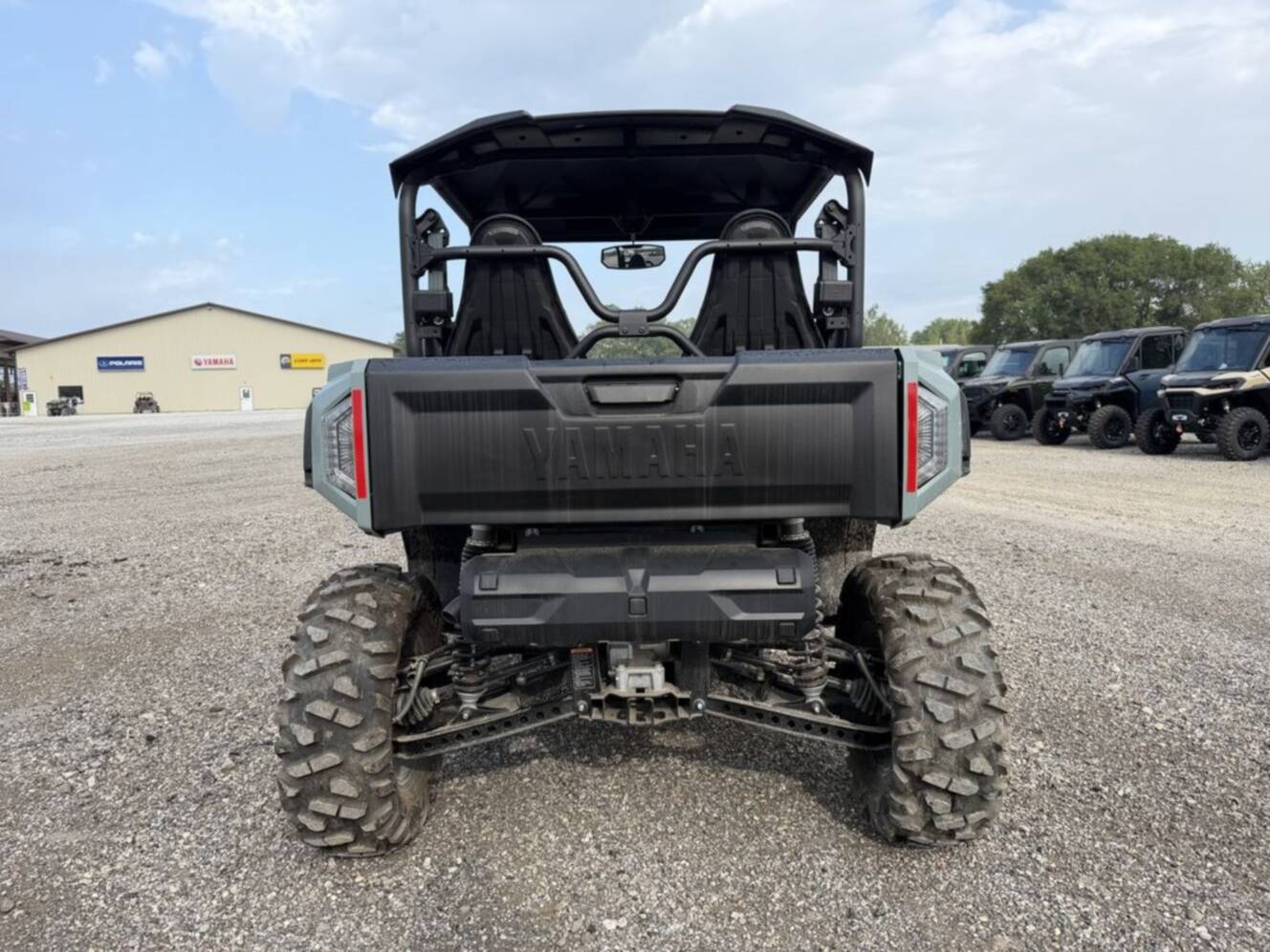A photo of this 2026 Yamaha Wolverine X2 1000 Xt-R