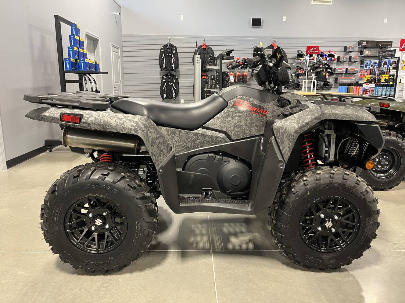 A photo of this 2026 Suzuki KingQuad 500AXi Power Steering SE 