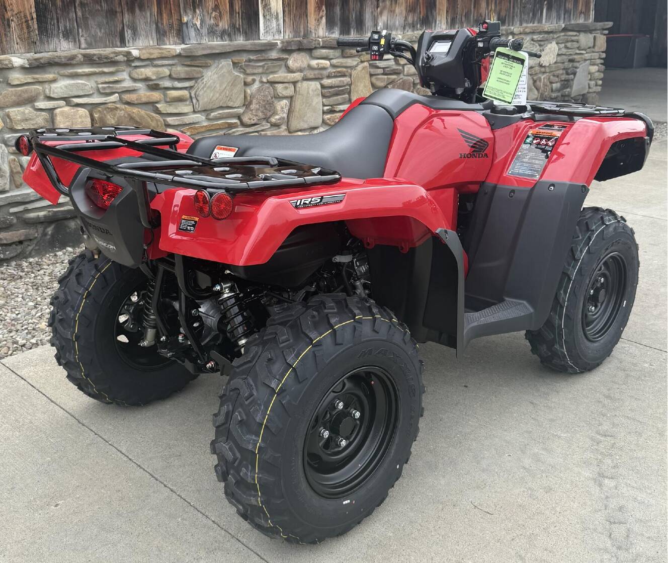A photo of this 2027 Honda Honda Foreman Rubicon 520 DCT/EPS