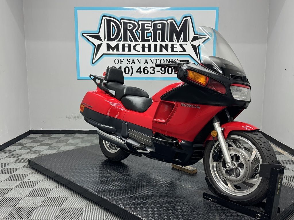 1997 Honda® PC800 PACIFIC COAST PC800 in San Antonio, TX