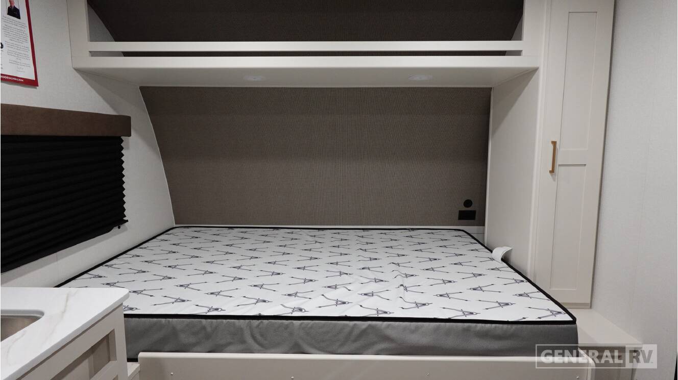 A photo of this 2027 Grand Design Transcend Lite 121RBL