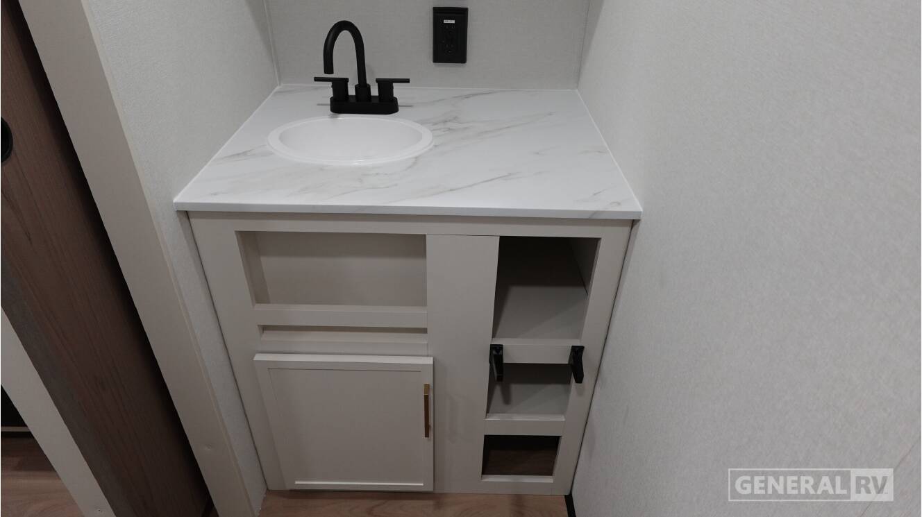 A photo of this 2027 Grand Design Transcend Lite 121RBL
