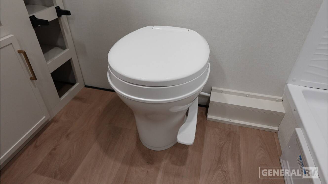 A photo of this 2027 Grand Design Transcend Lite 121RBL