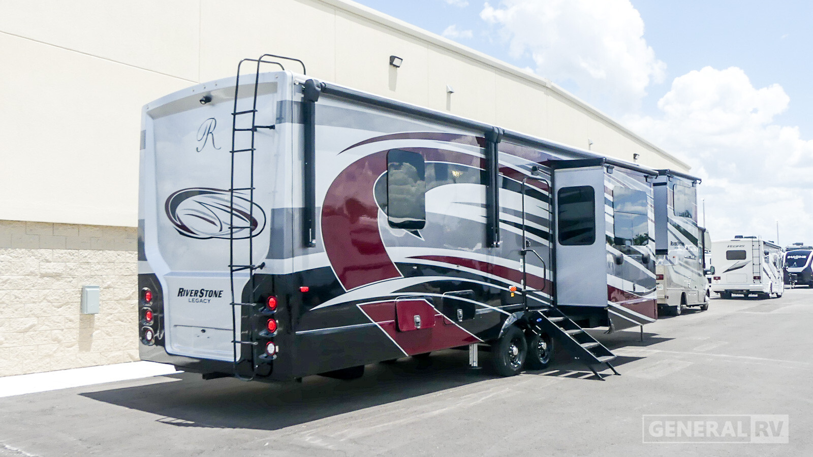 2021 Forest River RIVERSTONE Legacy 39RBFL in winter garden FL