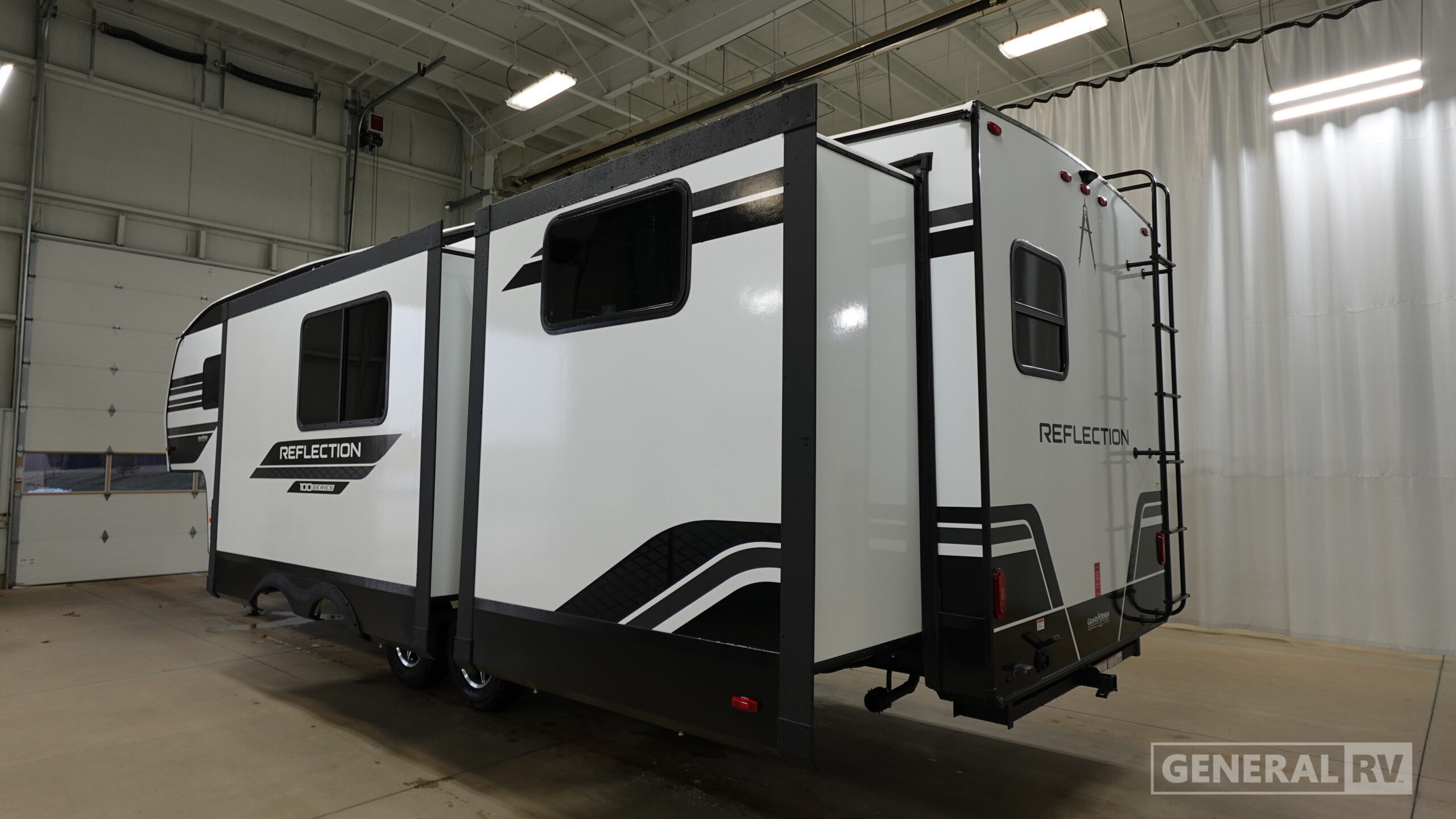 2026 Grand Design REFLECTION 100 SERIES 32BH in wixom MI