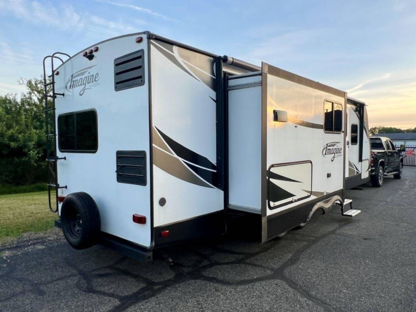 A photo of this 2018 Grand Design Imagine M-2670MK