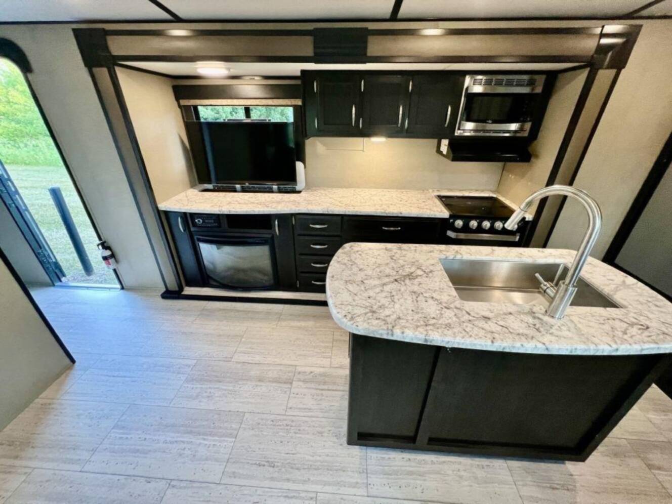 A photo of this 2018 Grand Design Imagine M-2670MK