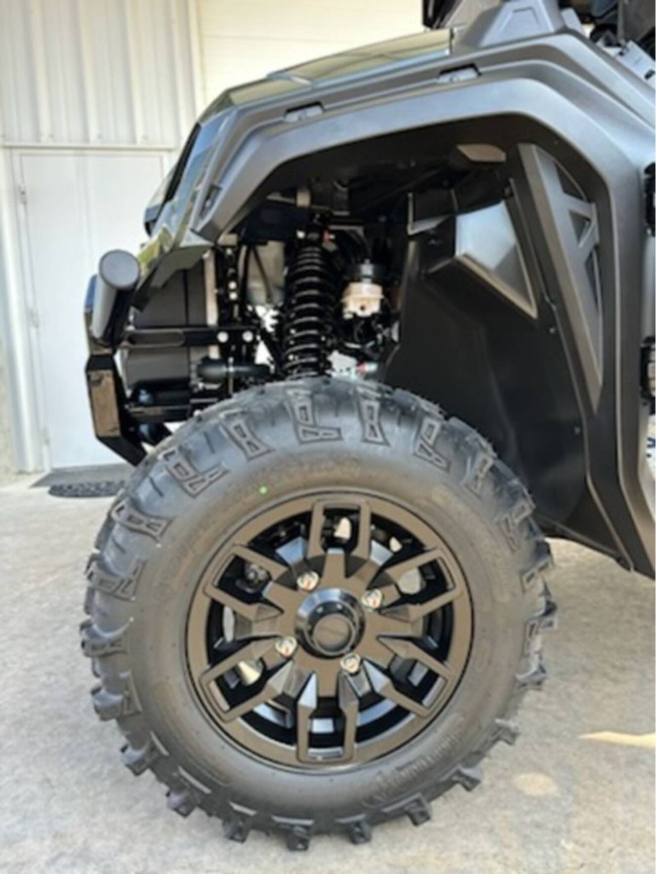 A photo of this 2025 Honda® Pioneer 1000-6 Deluxe Crew