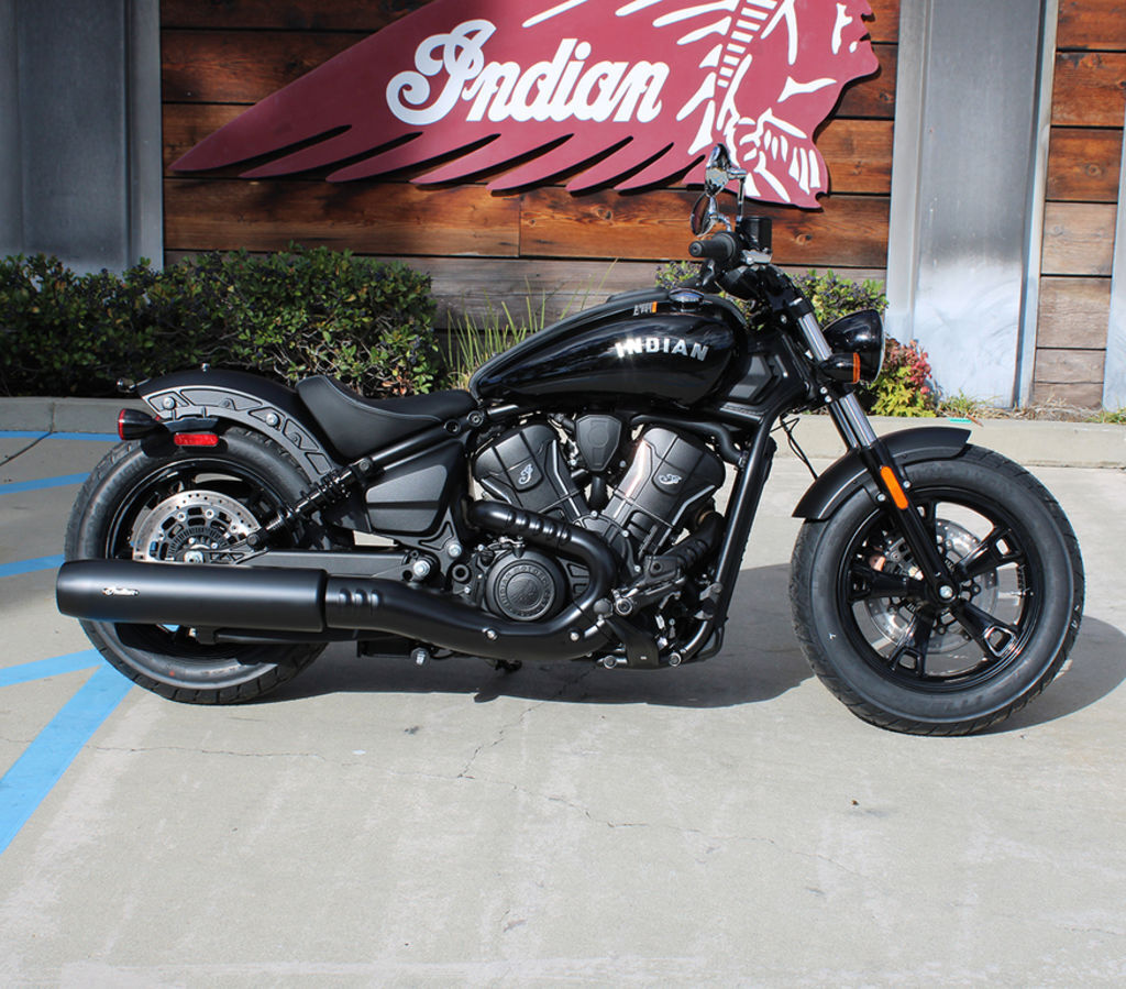 2026 Indian Motorcycle® Scout® Sixty Bobber Black Metallic BOBBER SIXTY in Westminster, CA