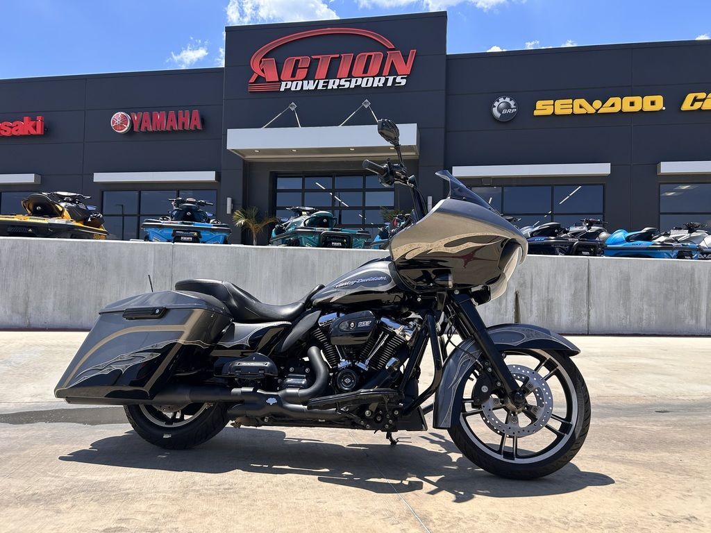 2018 Harley-Davidson® FLTRX - Road Glide® CUSTOM in Broken Arrow, OK