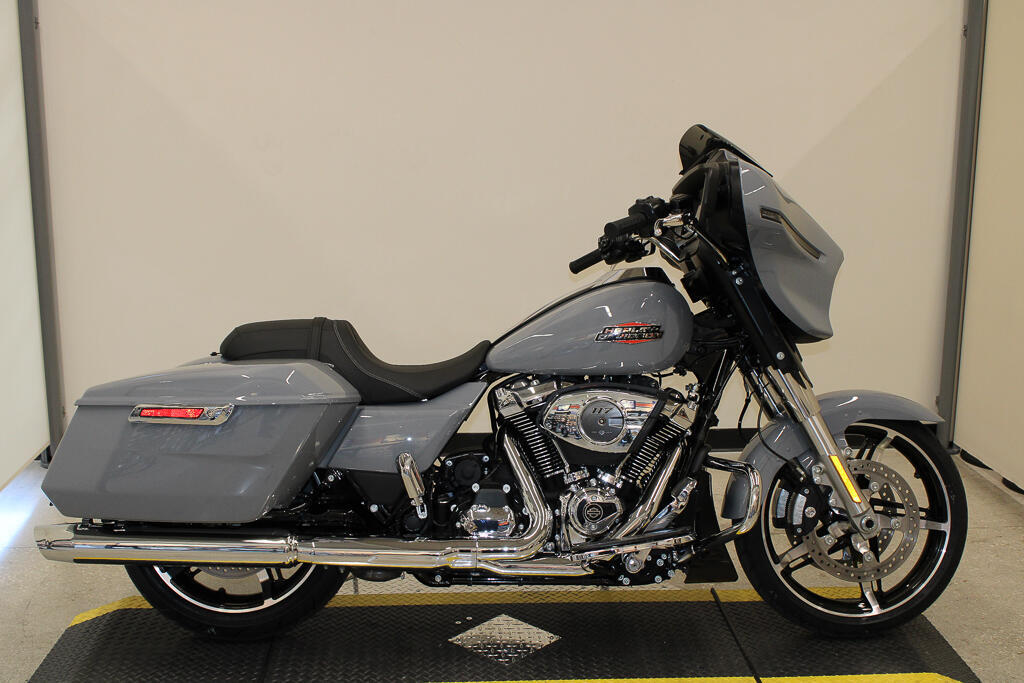 2026 Harley-Davidson Street Glide in Miami, FL