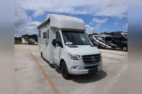 2027 Tiffin WAYFARER 25XLW in fort lauderdale FL