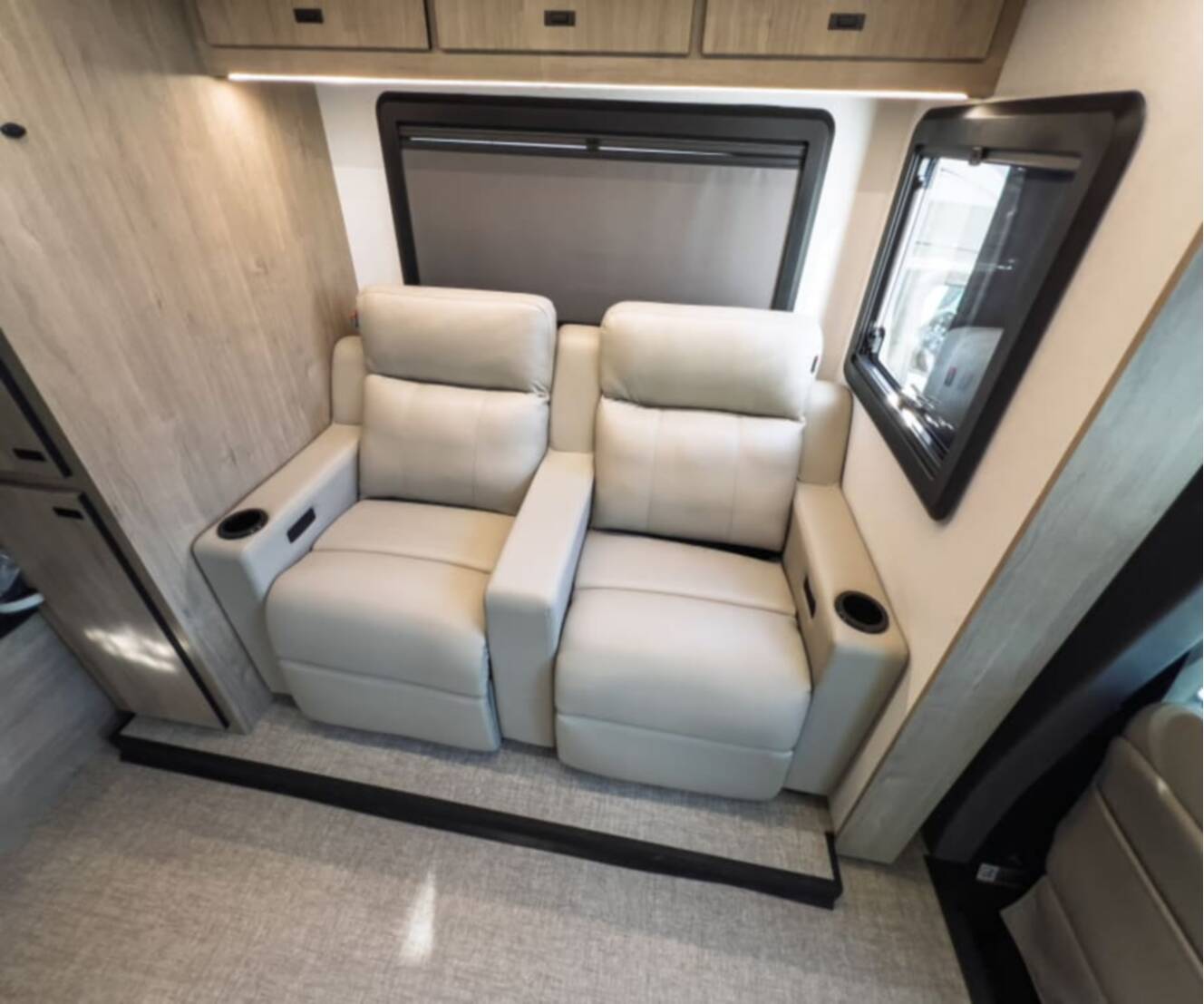 A photo of this 2027 Grand Design LINEAGE SERIES M 25FW-FBP