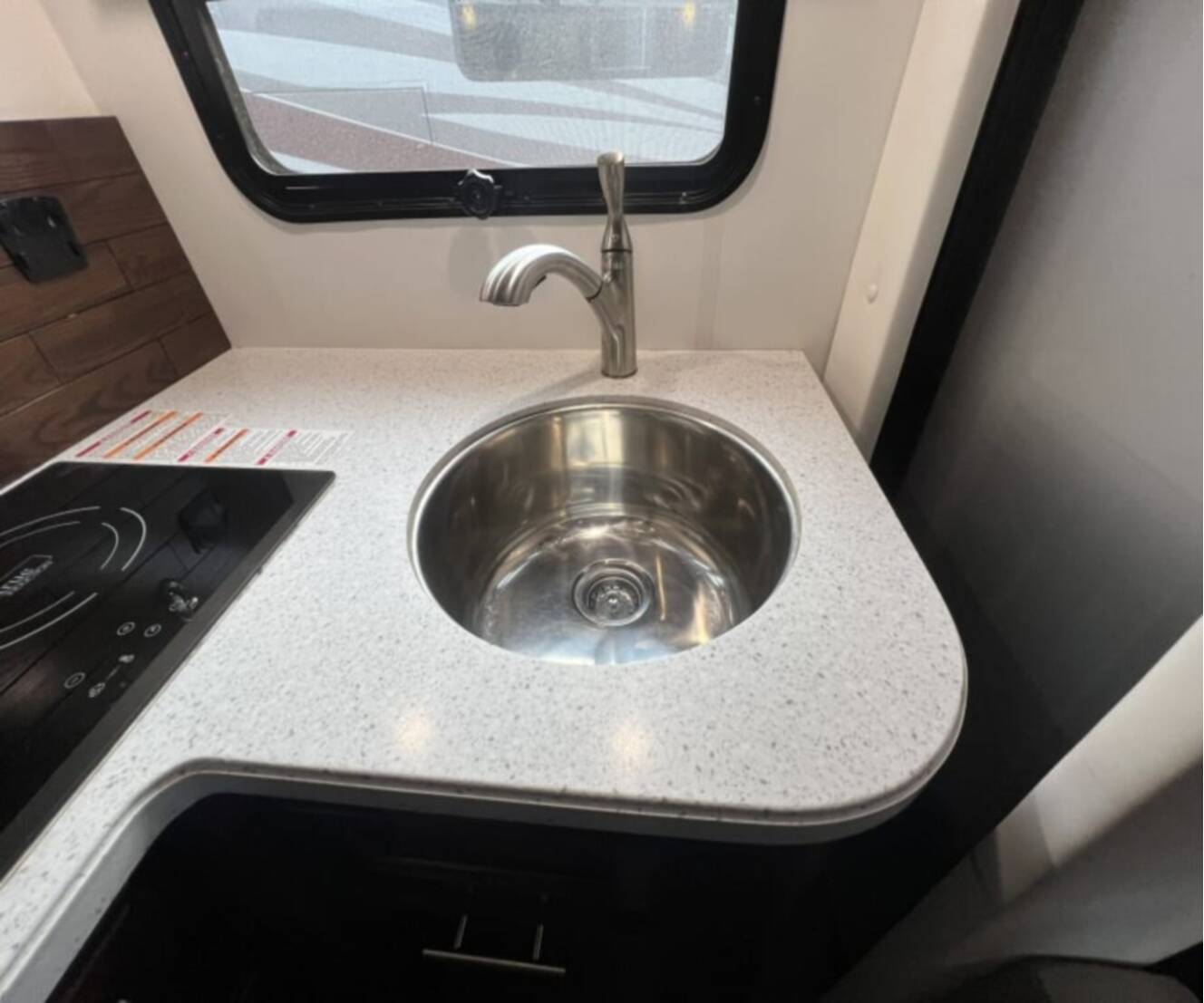A photo of this 2021 Regency ULTRA BROUGHAM M-25MB
