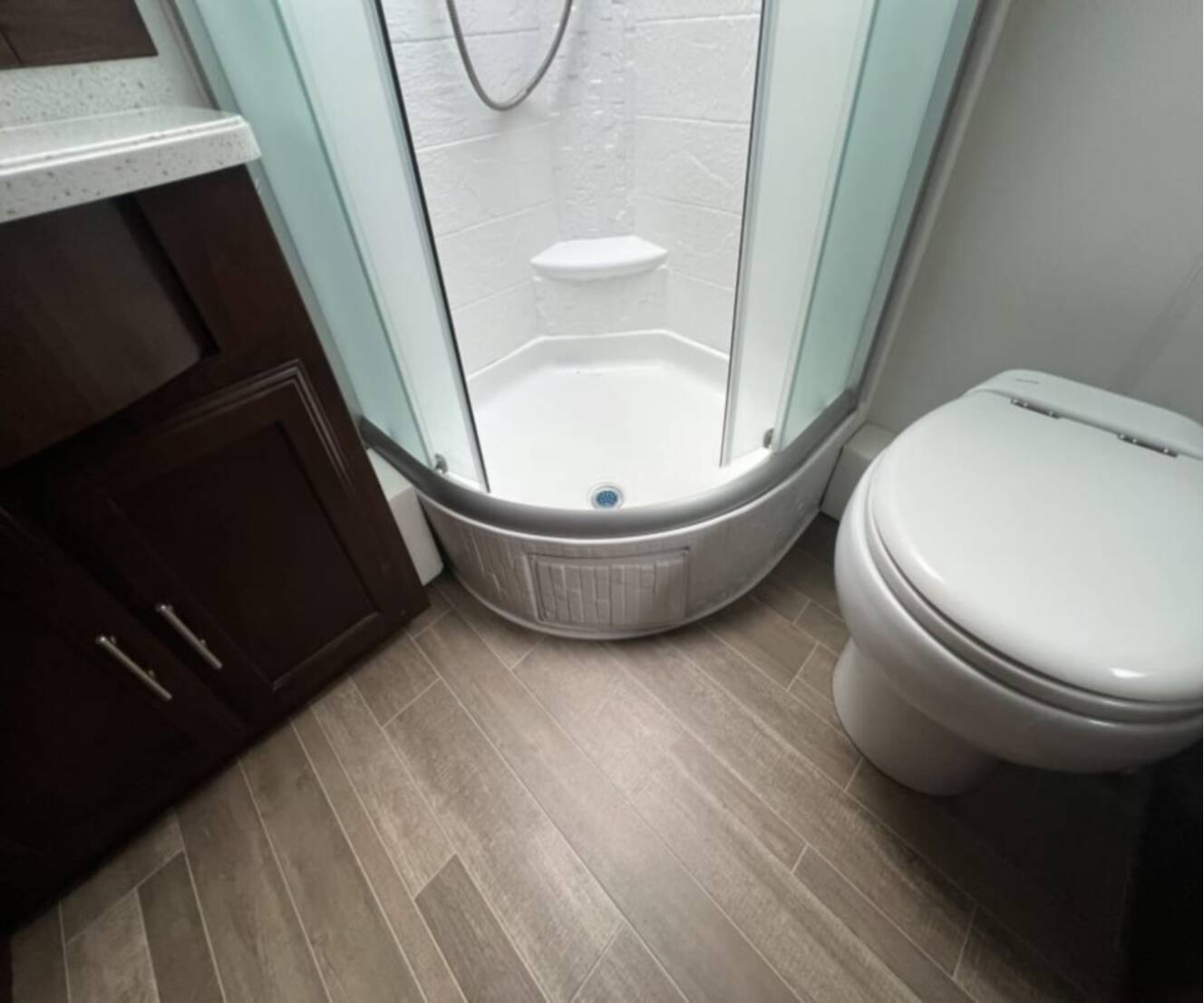 A photo of this 2021 Regency ULTRA BROUGHAM M-25MB