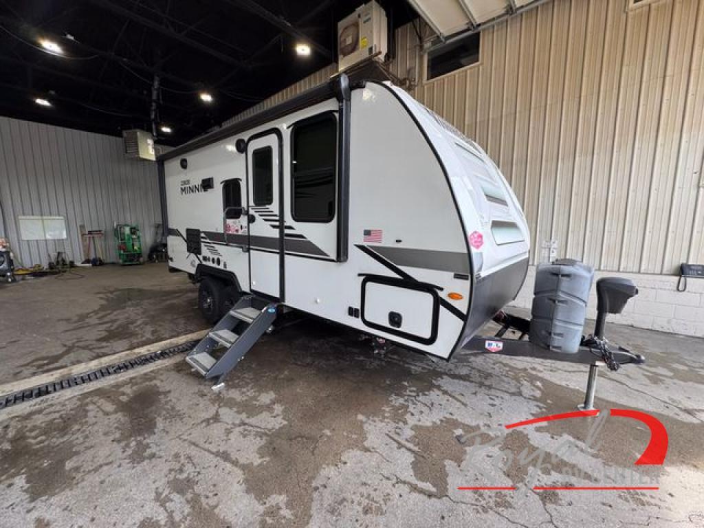 2022 Winnebago Industries Towables Micro Minnie 2108DS in middlebury IN