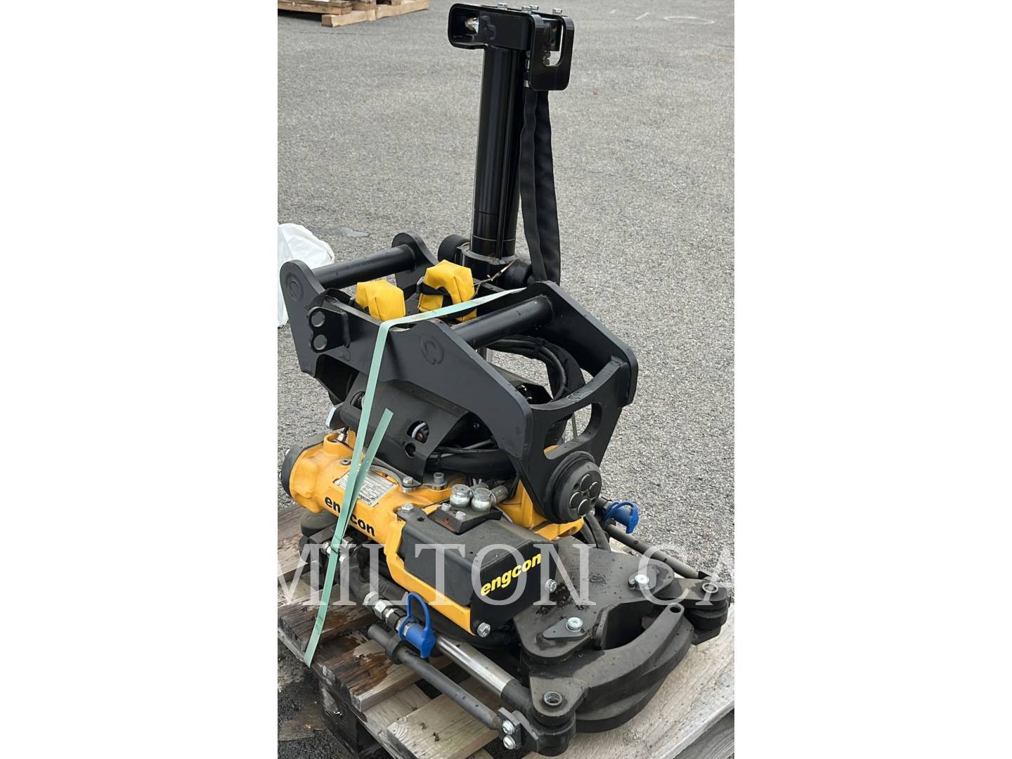 2022 ENGCON ENGCON EC206 TILT ROTATOR in Milford, MA