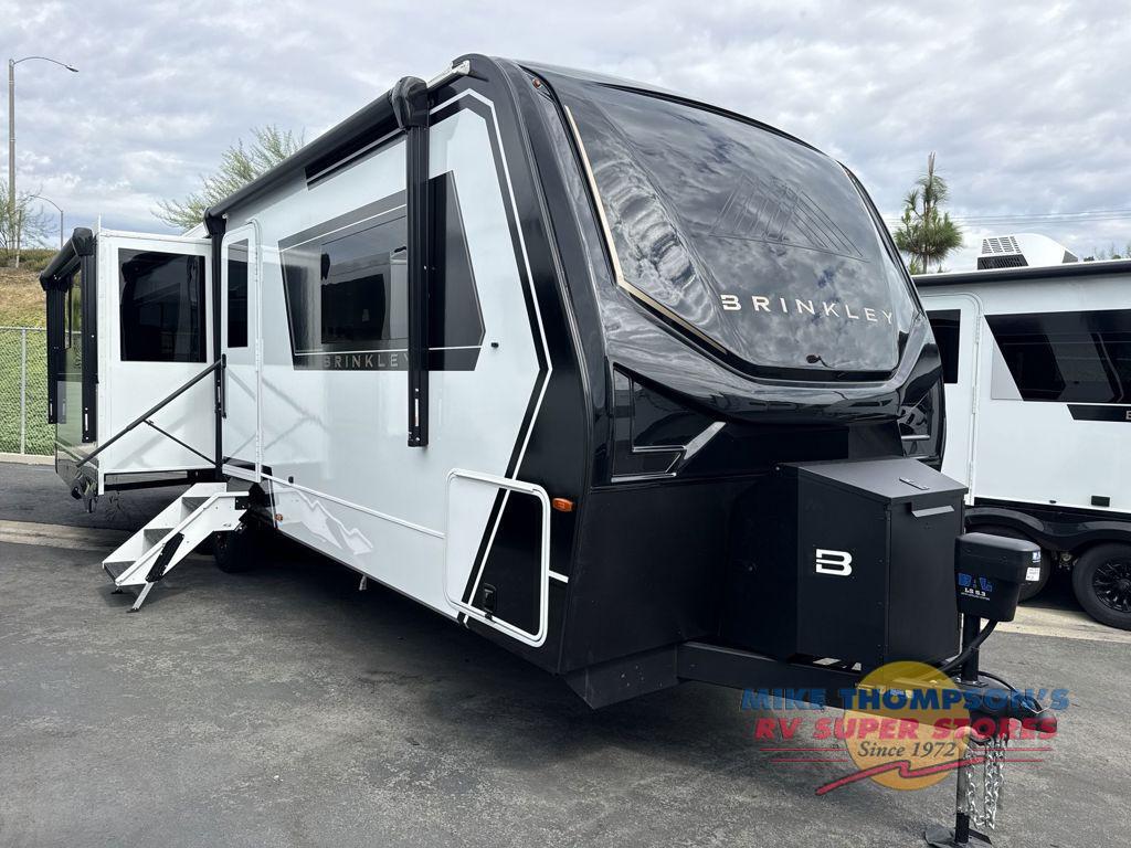 2027 Brinkley Model Z Air 297 in fountain valley CA
