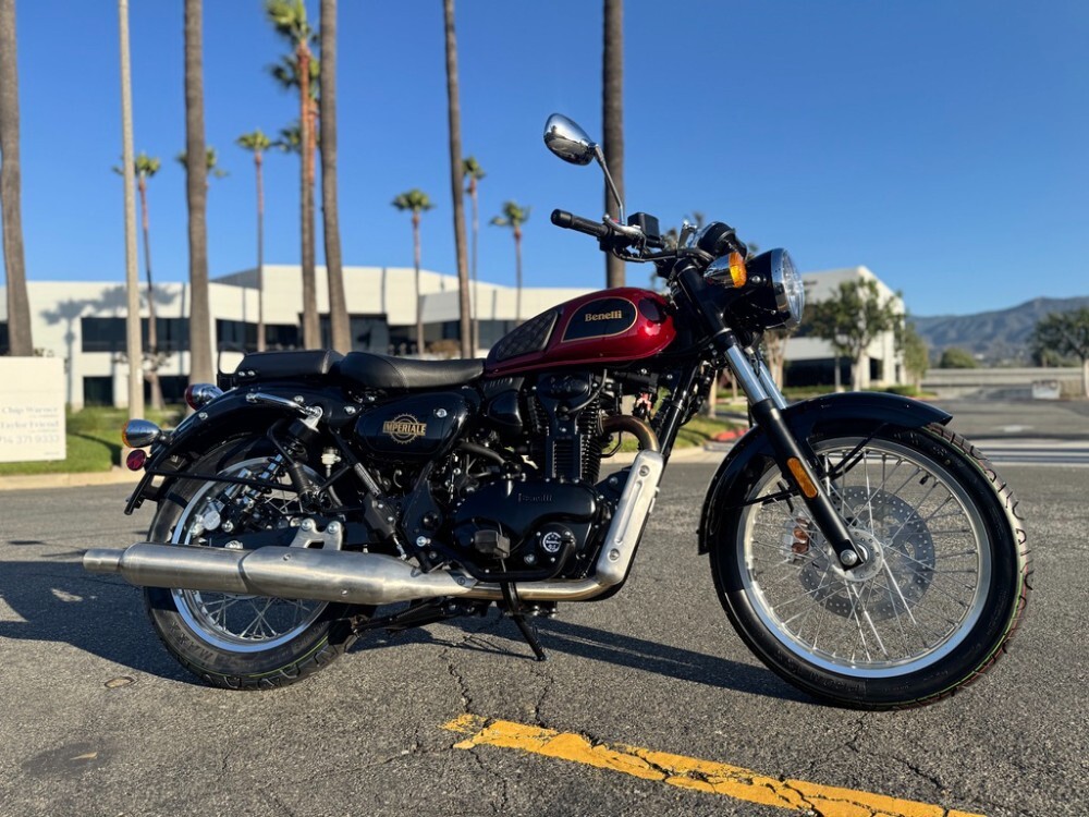 2025 Benelli Imperiale 400 400