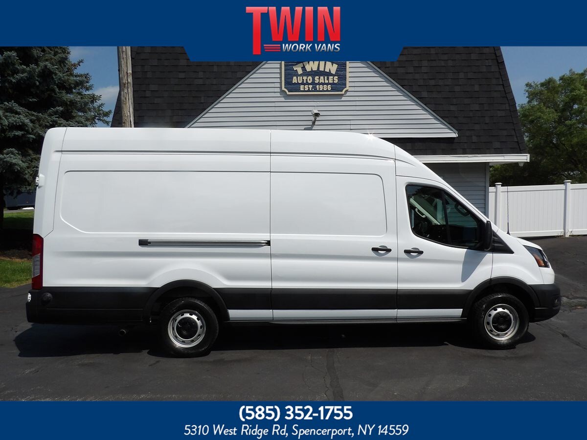 2025 FORD TRANSIT 250 in Spencerport, NY