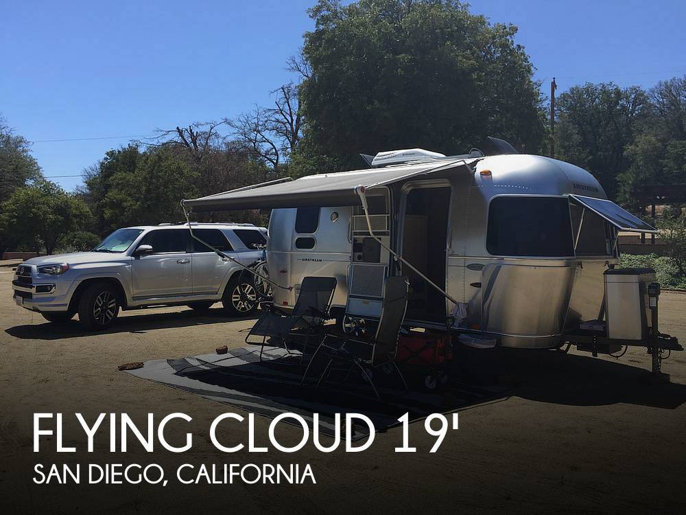 2014 Airstream Flying Cloud 19 RV