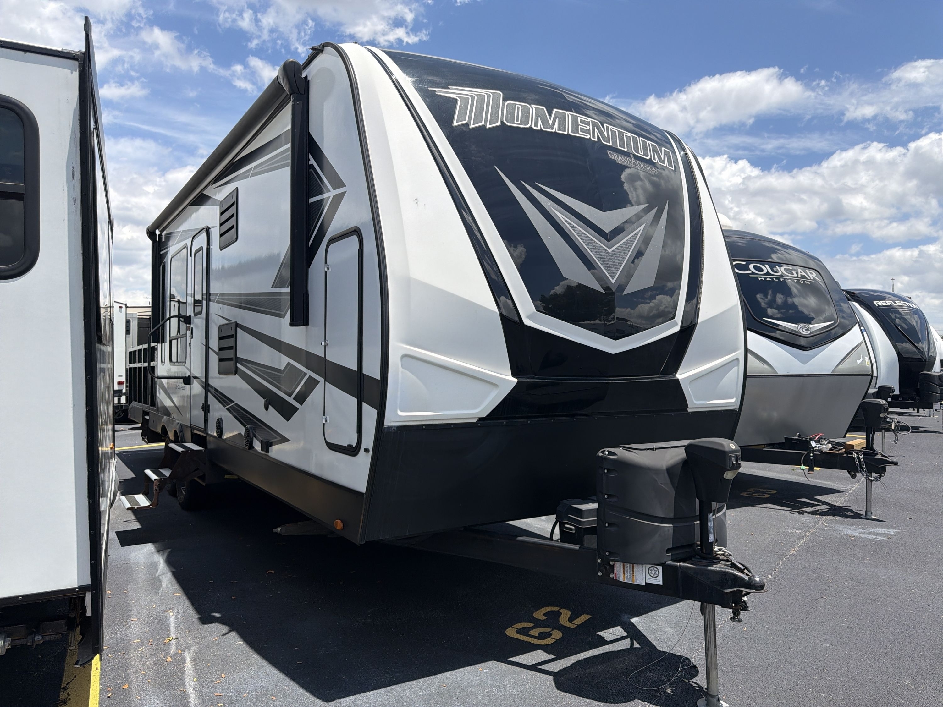 2021 Grand Design MOMENTUM 29GO in bartow FL