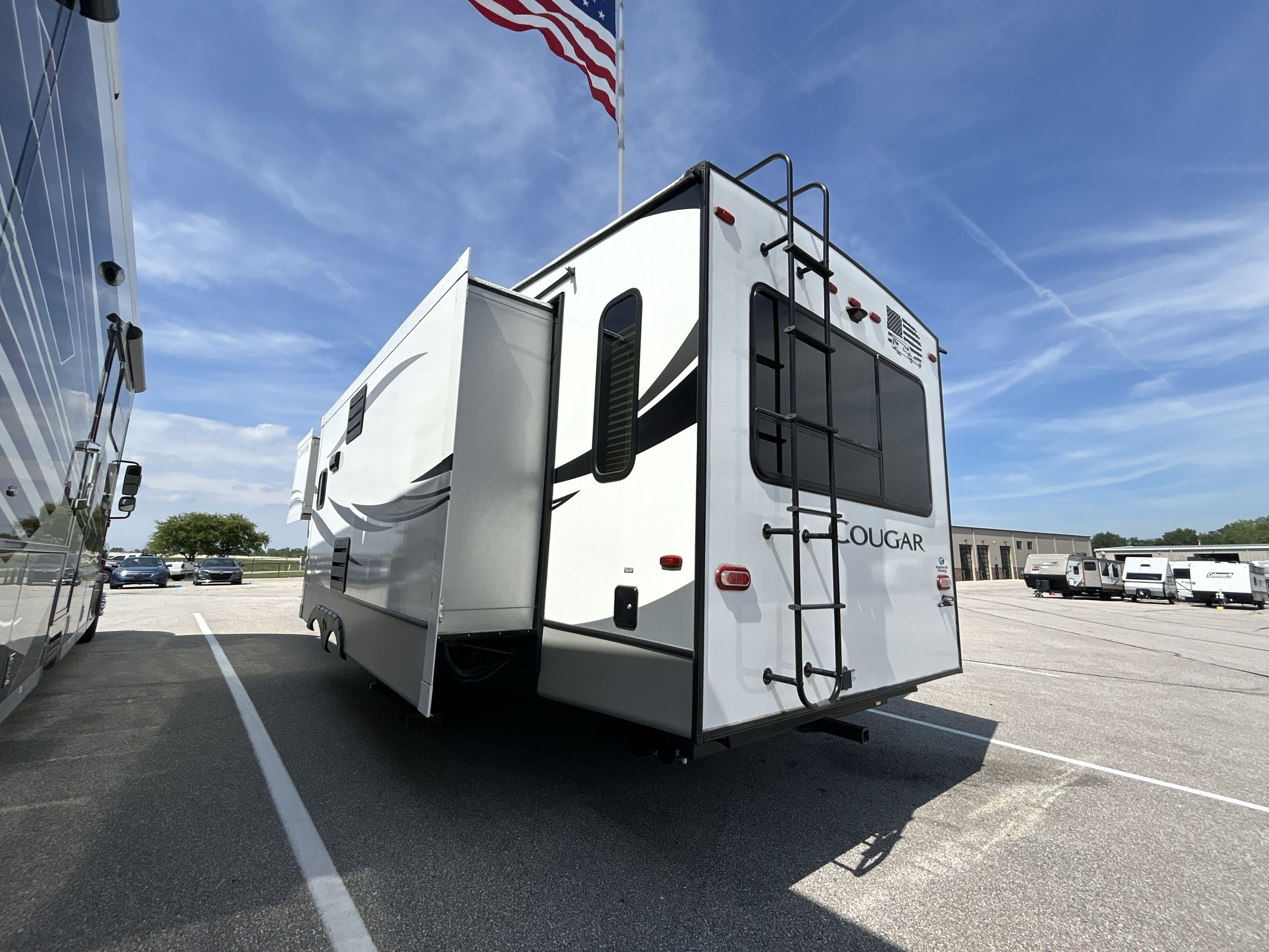 2020 Keystone COUGAR 30RLS in greenfield IN