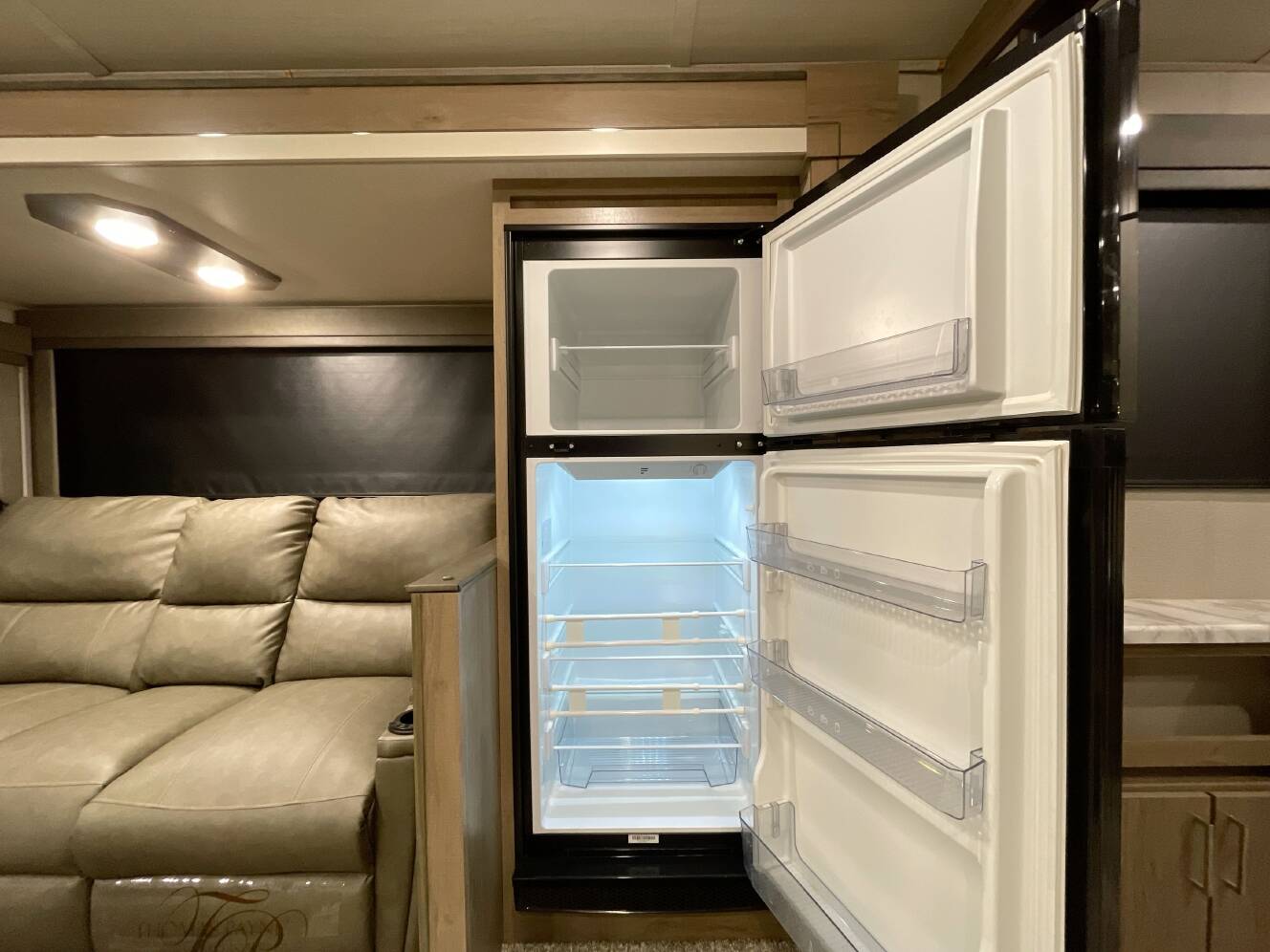A photo of this 2022 Grand Design IMAGINE 2500RL