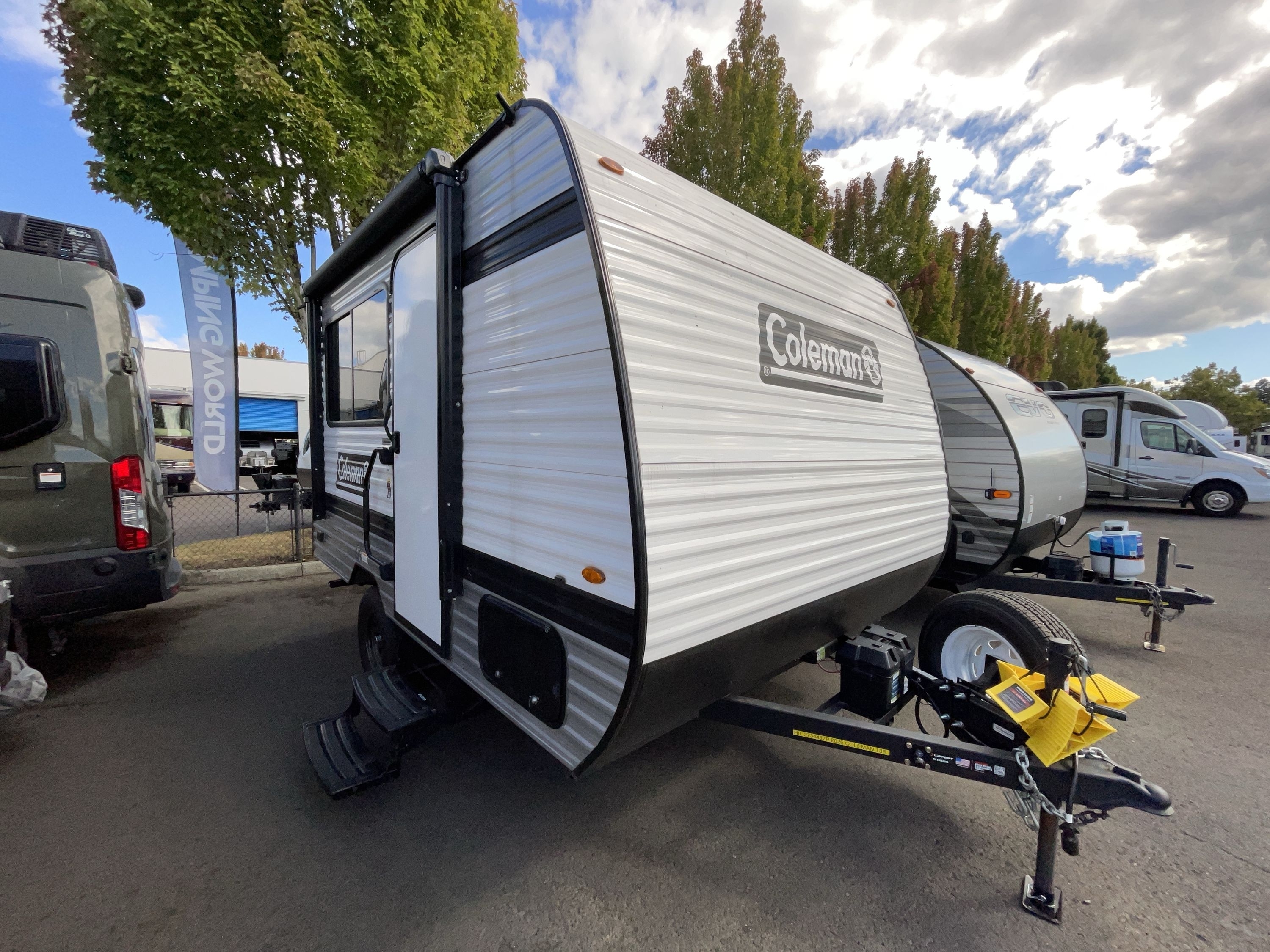 2026 Keystone COLEMAN 13R RV