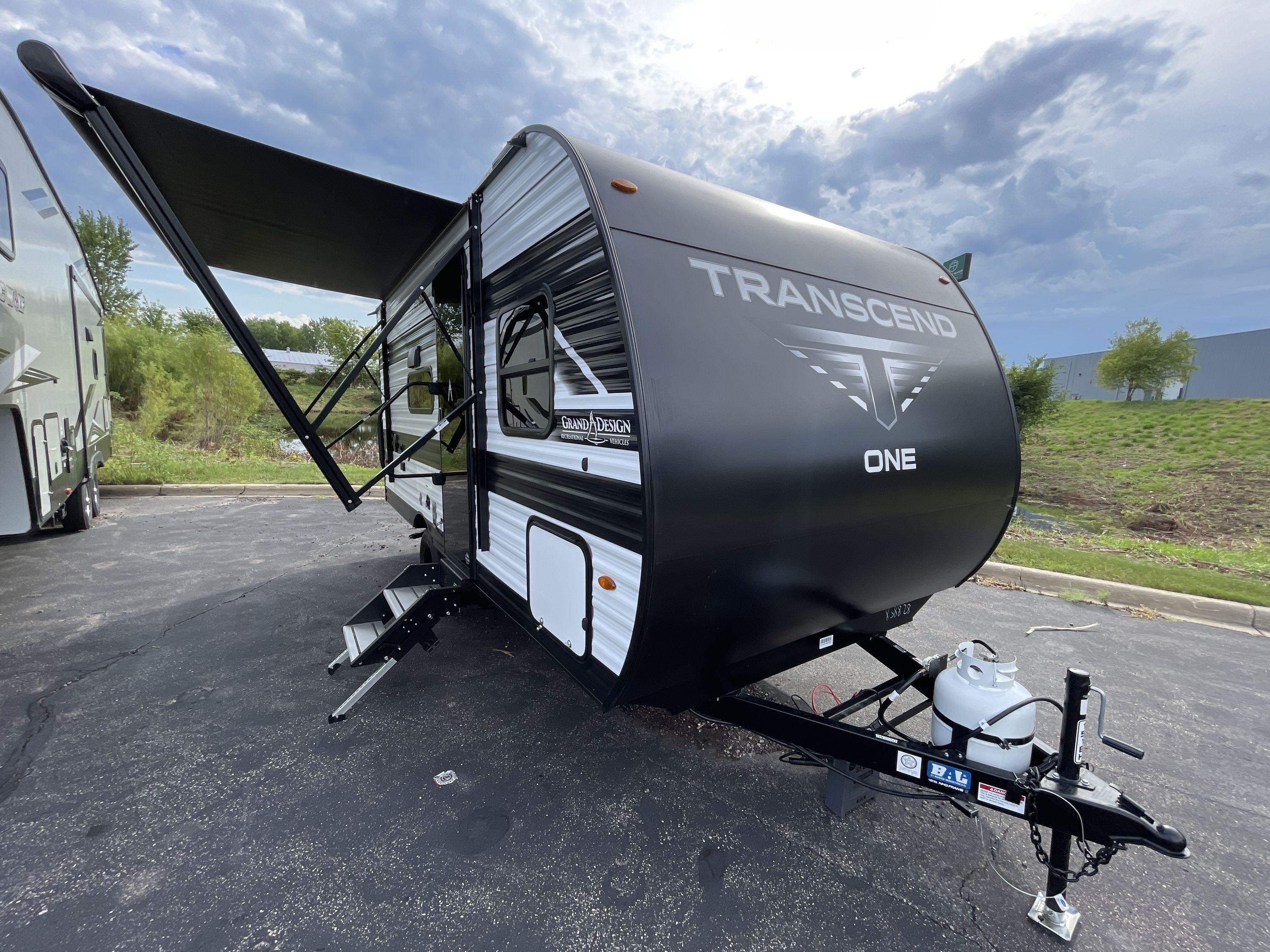 2025 Grand Design TRANSCEND ONE 151BH in deforest WI
