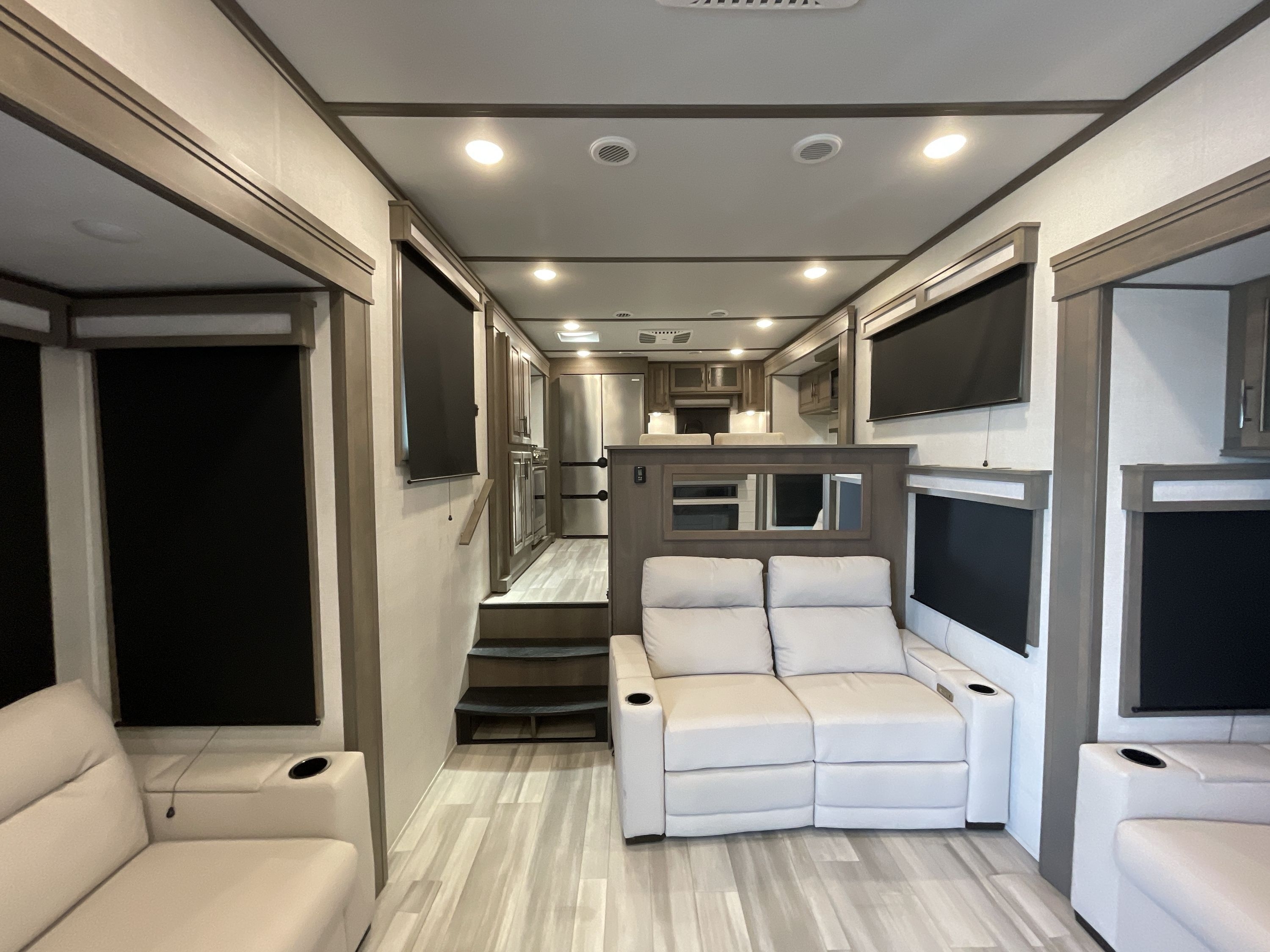 2023 Grand Design SOLITUDE 390RK in cedar falls IA