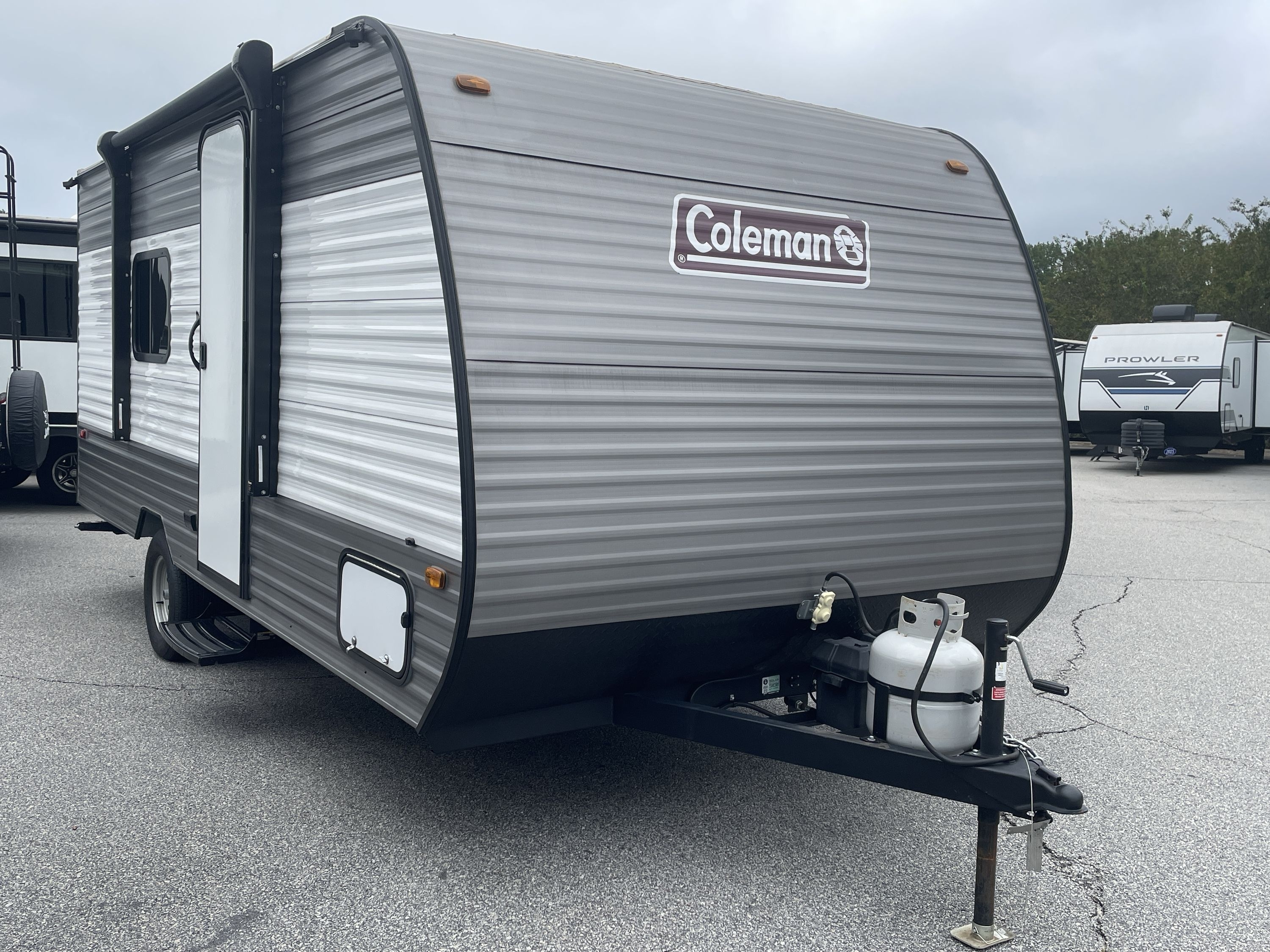 2024 Coleman COLEMAN LANTERN LT 17R in oakwood GA