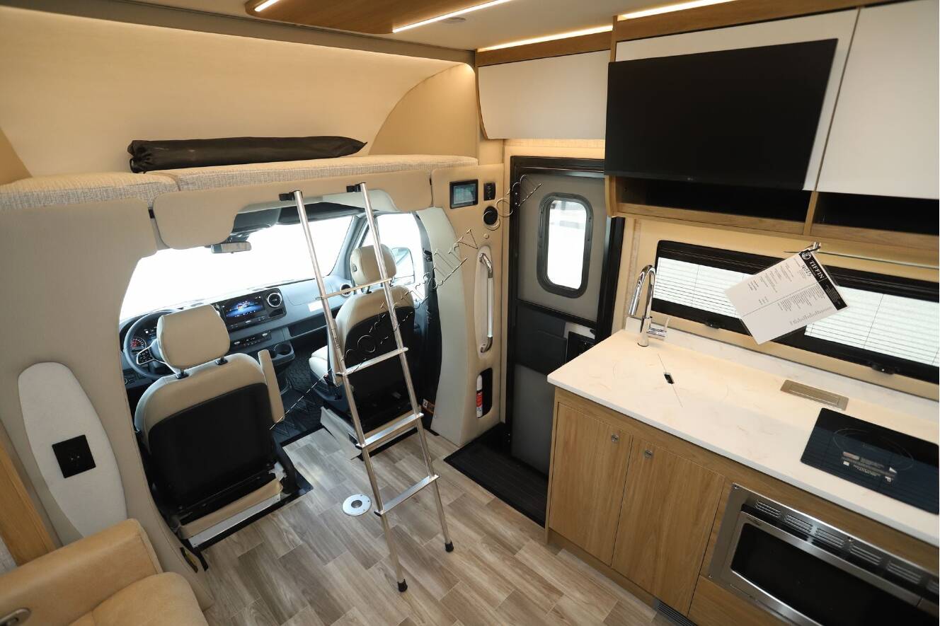 A photo of this 2026 Tiffin Motor Homes Wayfarer 25XLW