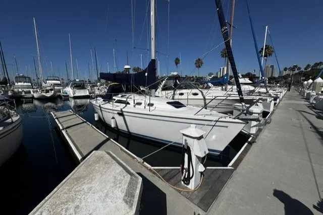 2000 Catalina 320 in san pedro CA