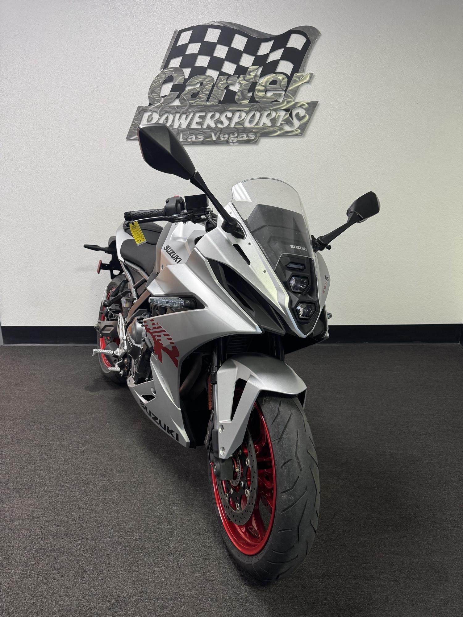 2024 Suzuki GSX-8R 8R in Las Vegas, NV