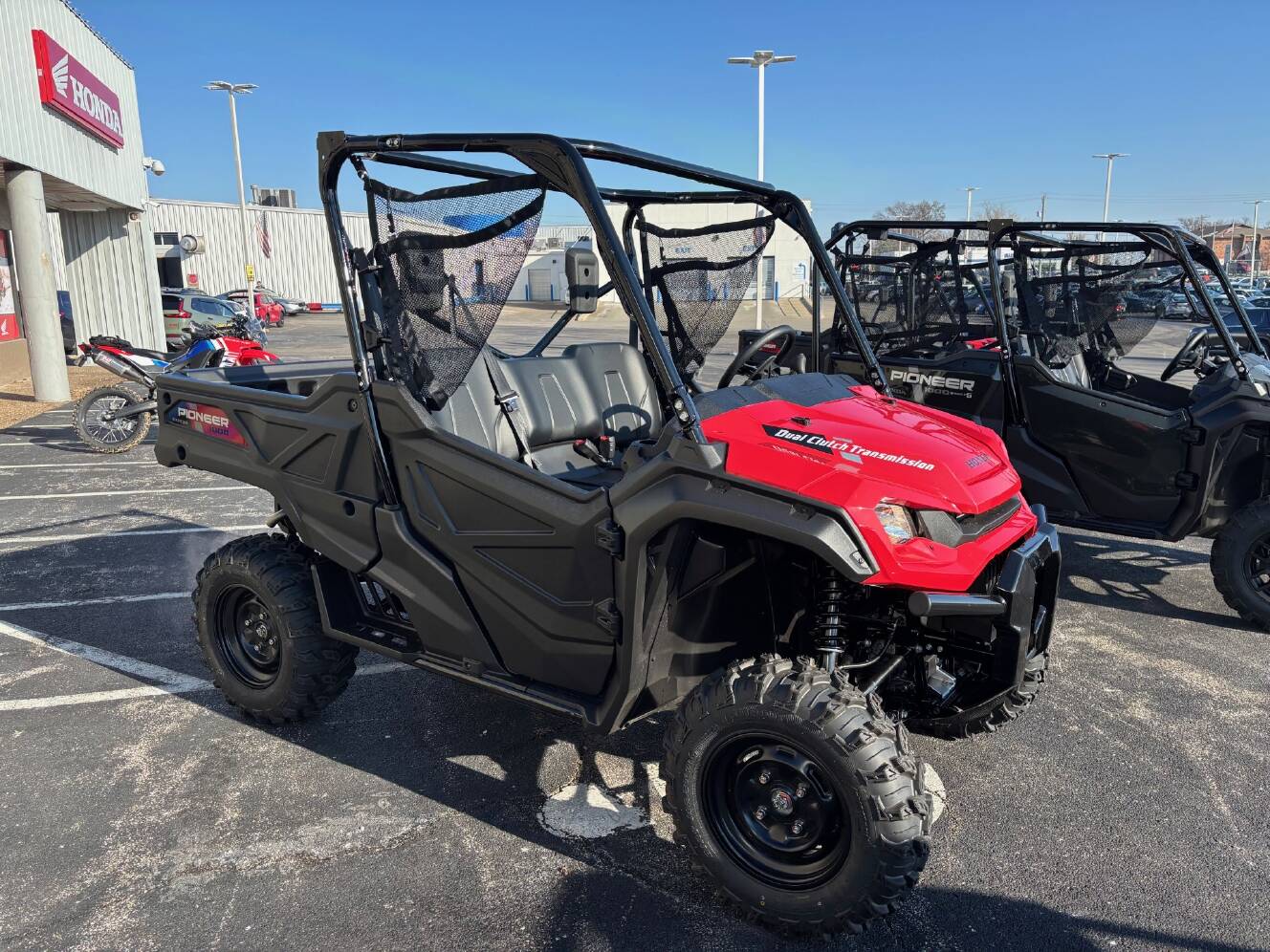 A photo of this 2025 Honda PIONEER 1000 Base