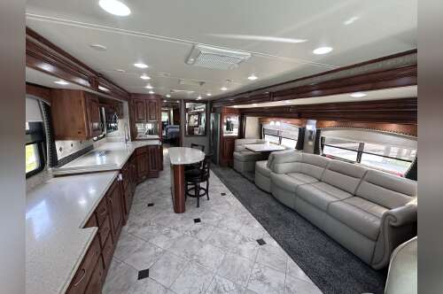 2011 Holiday Rambler ENDEAVOR SERIES M-43PDS 425HP CUMMINS in lake wales FL