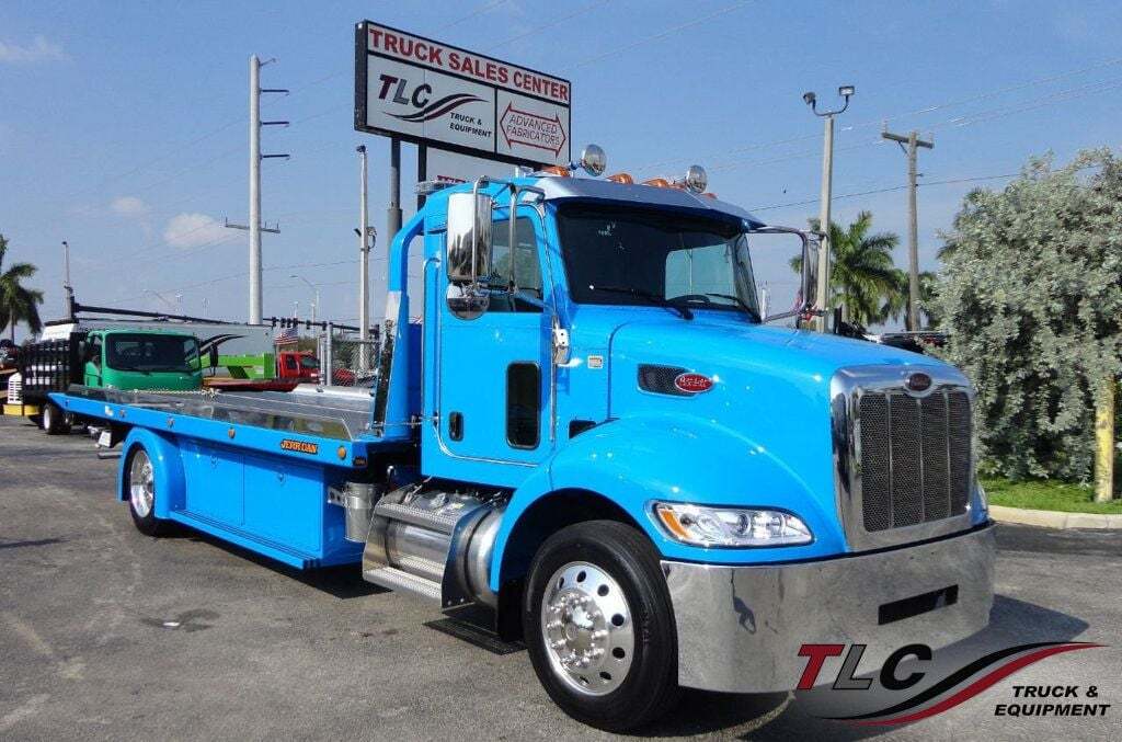 2020 PETERBILT 337 in Pompano Beach, FL