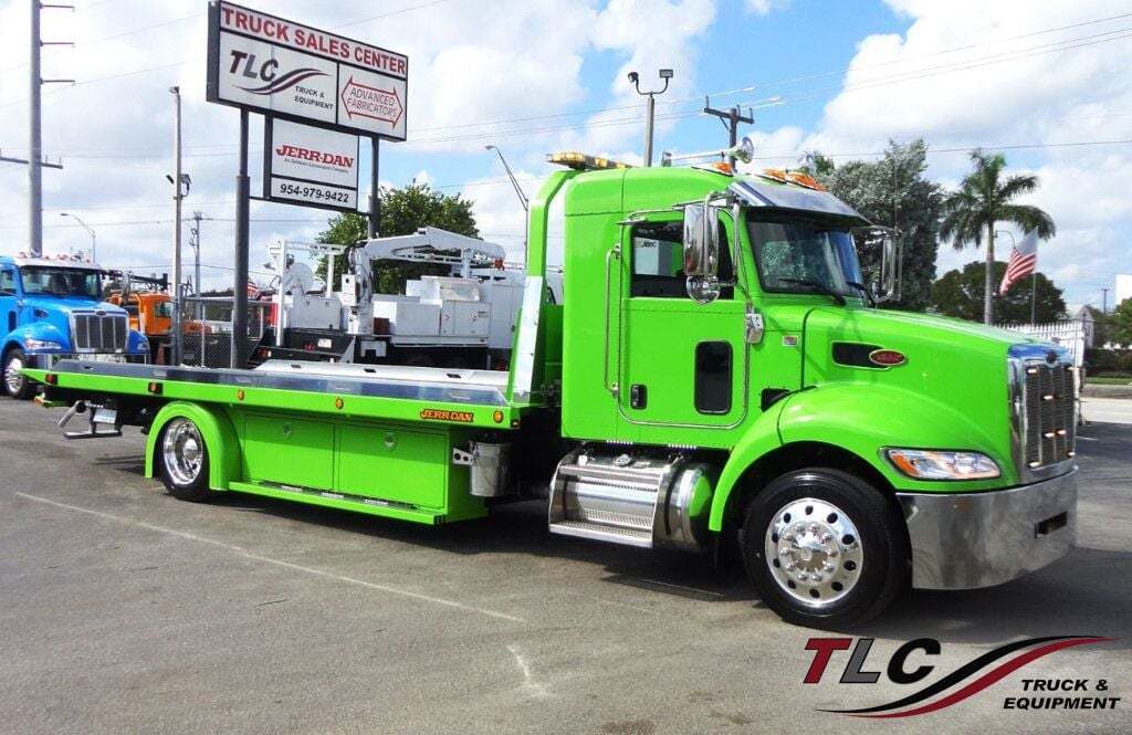 2020 PETERBILT 337 in Pompano Beach, FL