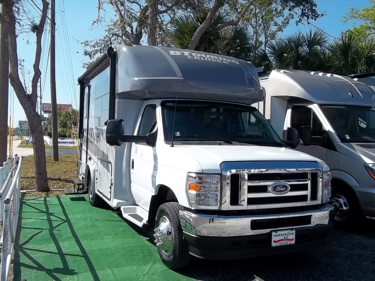 2025 Gulf Stream 5210 B-Touring Cruiser in clearwater FL