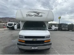 2018 THOR MOTOR COACH FOUR WINDS 22E