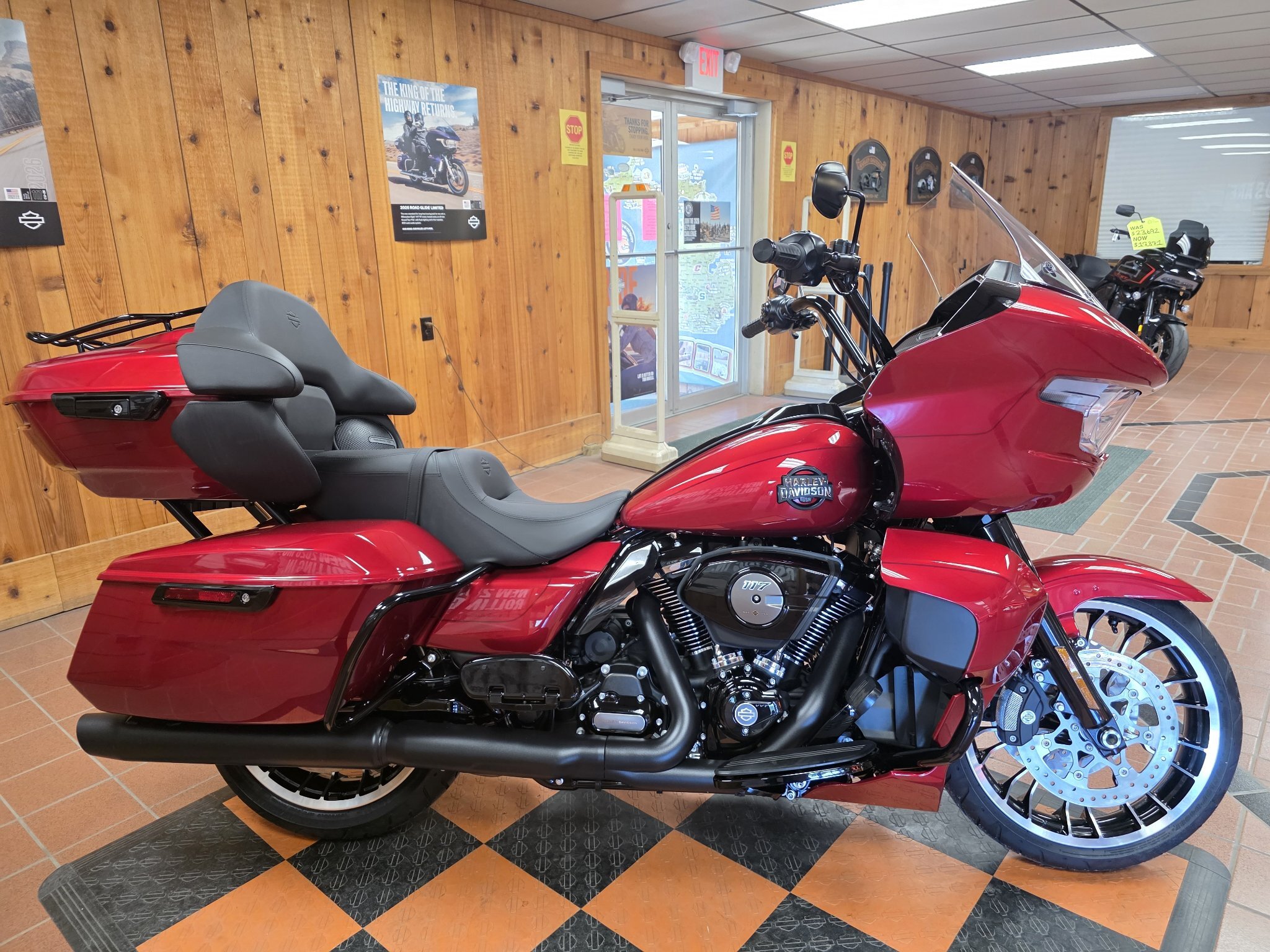 2026 Harley-Davidson Road Glide® Limited LIMITED in Cement City, MI