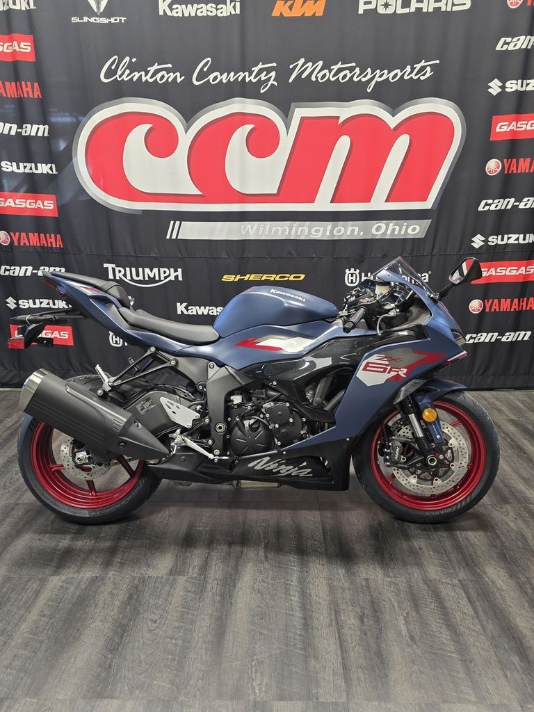 2027 Kawasaki Ninja® ZX -6R ABS ABS in Wilmington, OH