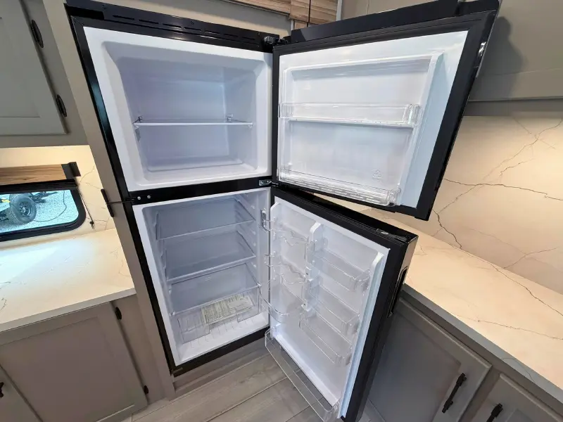 2027 KZ RV Connect C313MK